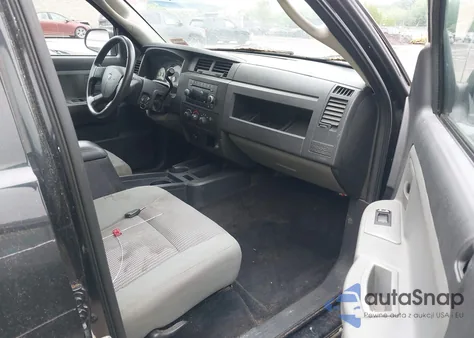 2010 Dodge Dakota Bighorn/Lonestar from USA, damaged, VIN 1D7CW3GK8AS202813